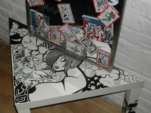 If I had $100, I would have bought this mirror and table. Can't go wrong with nekked chicks.
